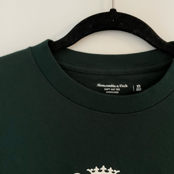 Abercrombie T-shirt - Picture 3 of 4